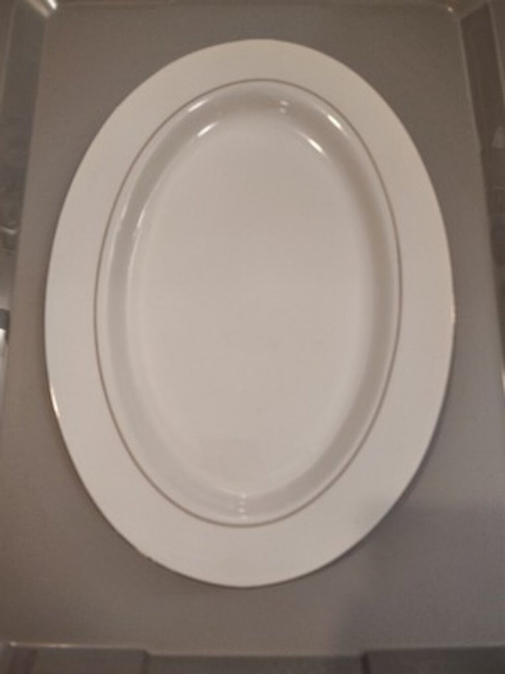 Lynns Fine China 14” Oval platter White With Gold Trim kitchenware dinnerware